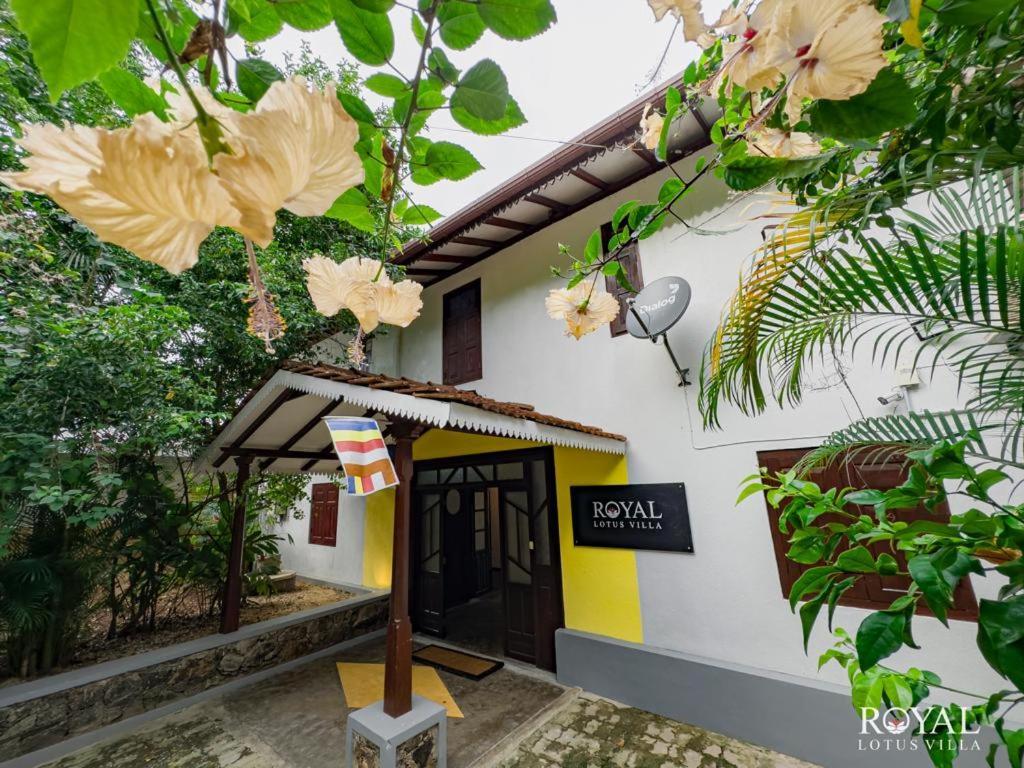 Royal Lotus Villa - Full Villa Rate Унаватуна Екстериор снимка