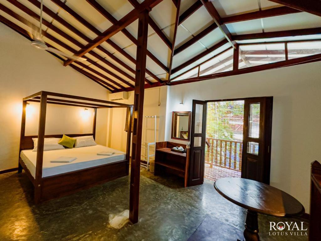 Royal Lotus Villa - Full Villa Rate Унаватуна Екстериор снимка