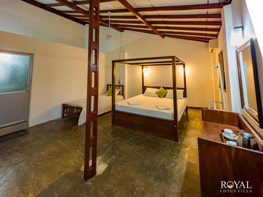 Royal Lotus Villa - Full Villa Rate Унаватуна Екстериор снимка