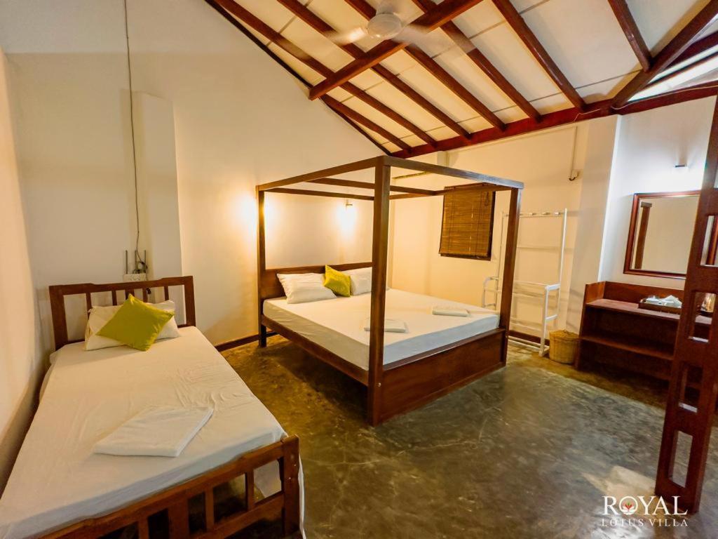 Royal Lotus Villa - Full Villa Rate Унаватуна Екстериор снимка