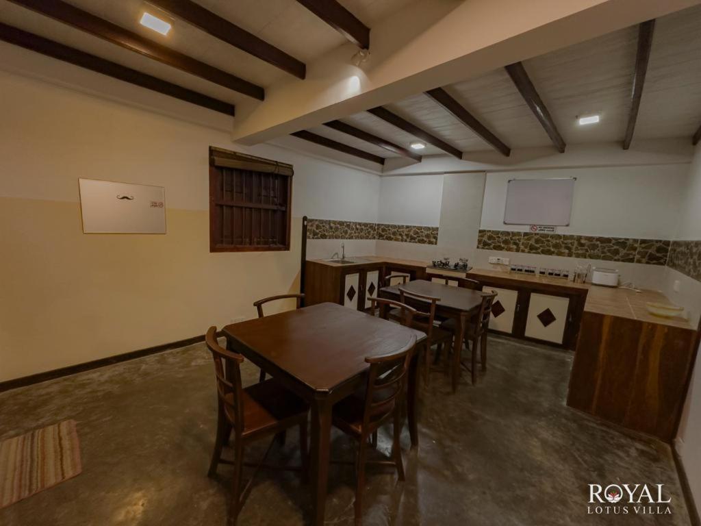 Royal Lotus Villa - Full Villa Rate Унаватуна Екстериор снимка